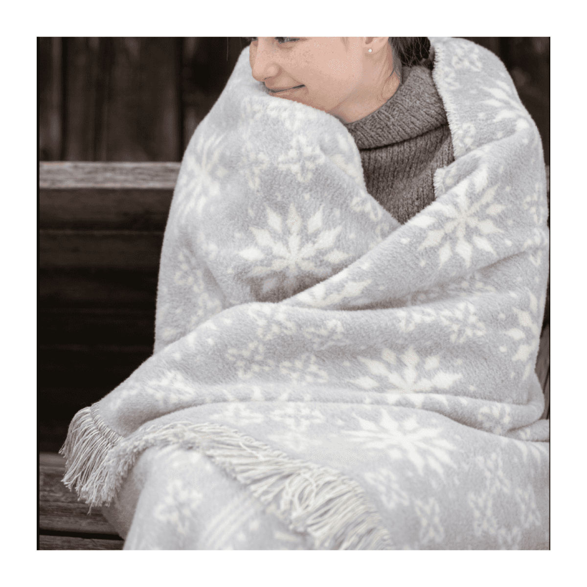 Immagine del prodotto Coperta Singola Fiocco di Neve con Frange in Cotone 150x200 cm (2 Colori) | David Fussenegger