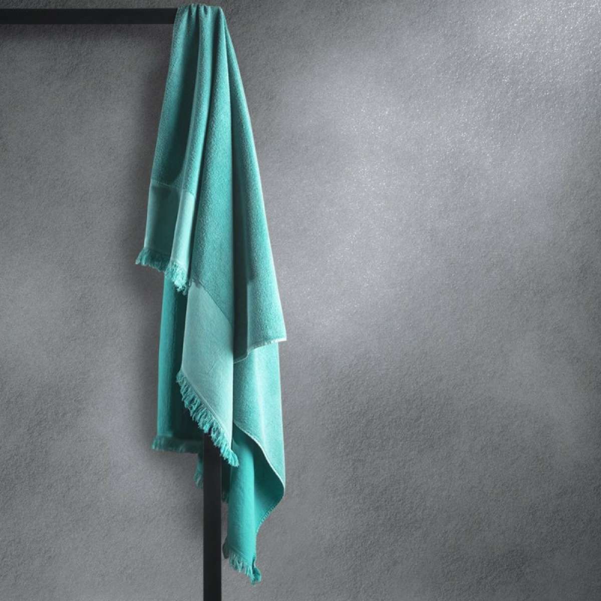 Immagine del prodotto Set Asciugamani Viso+Ospite Hugo in 100% Spugna di puro Cotone con frange | Pietro Zanetti Home