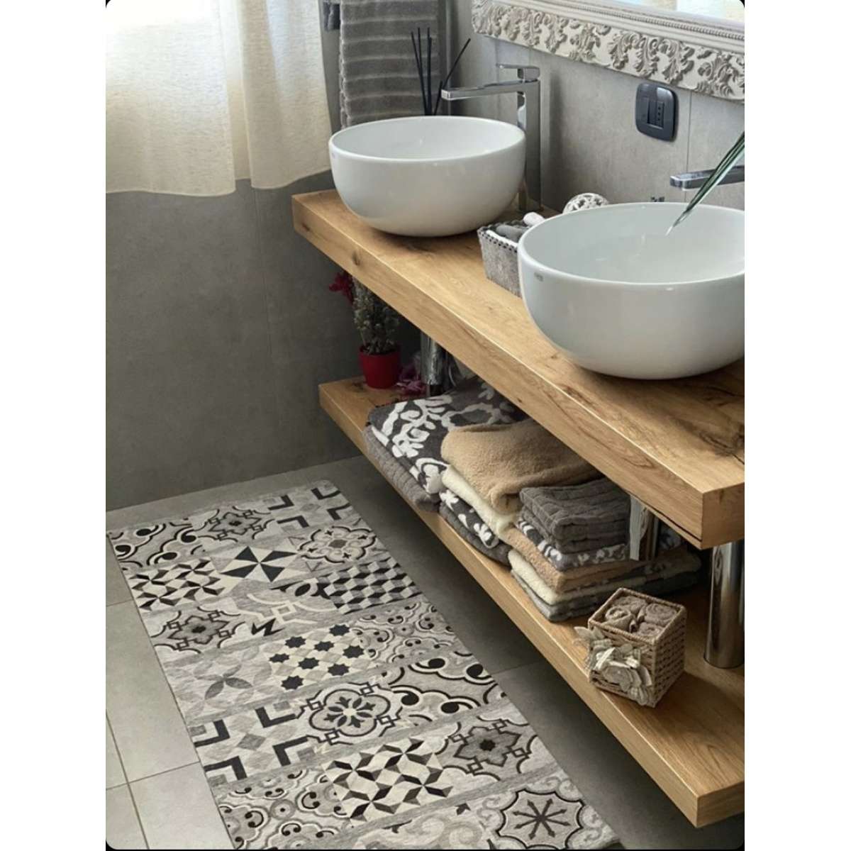 Immagine del prodotto Tappeto Cucina Cementine Grigio Antiscivolo e Lavabile in Lavatrice | Pietro Zanetti Home