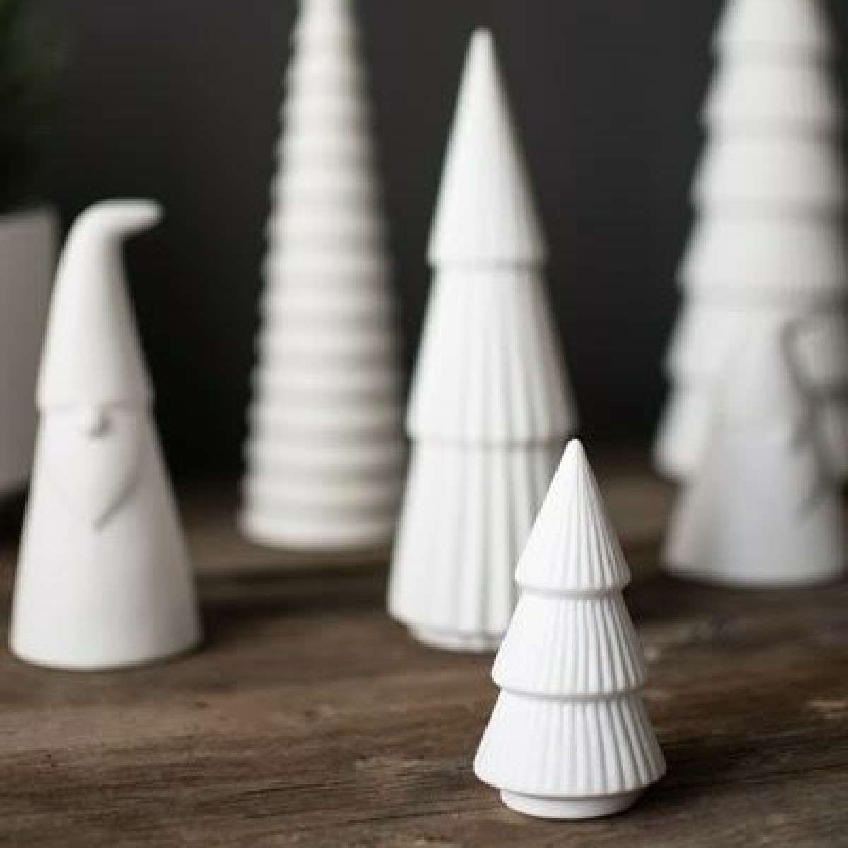 Immagine del prodotto Albero di Natale Gransund in Ceramica opaca Bianca (4 misure) | Storefactory