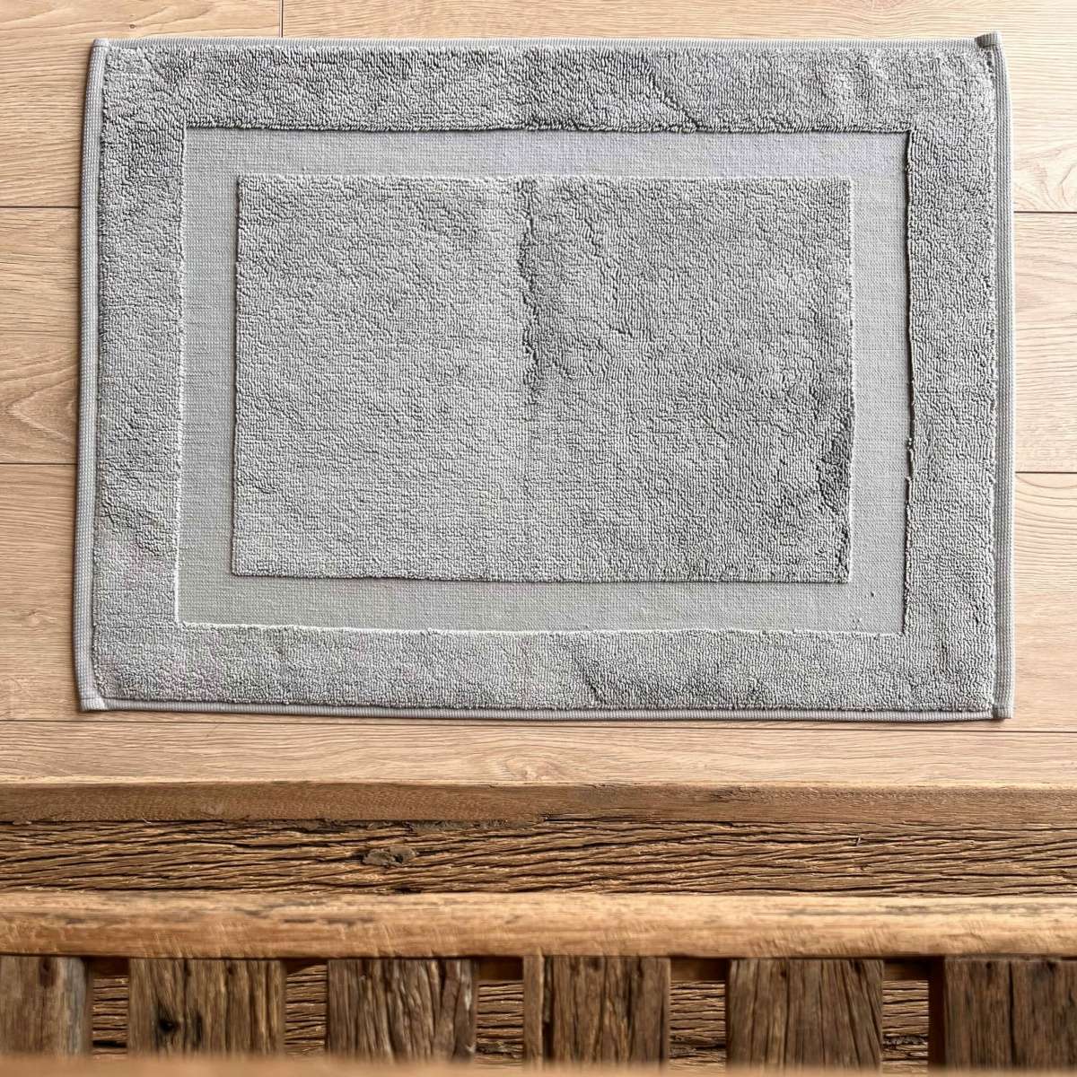 Immagine del prodotto Scendidoccia Tinta Unita Soft in 100% Cotone 1330 grammi 50x70 cm | Pietro Zanetti Home