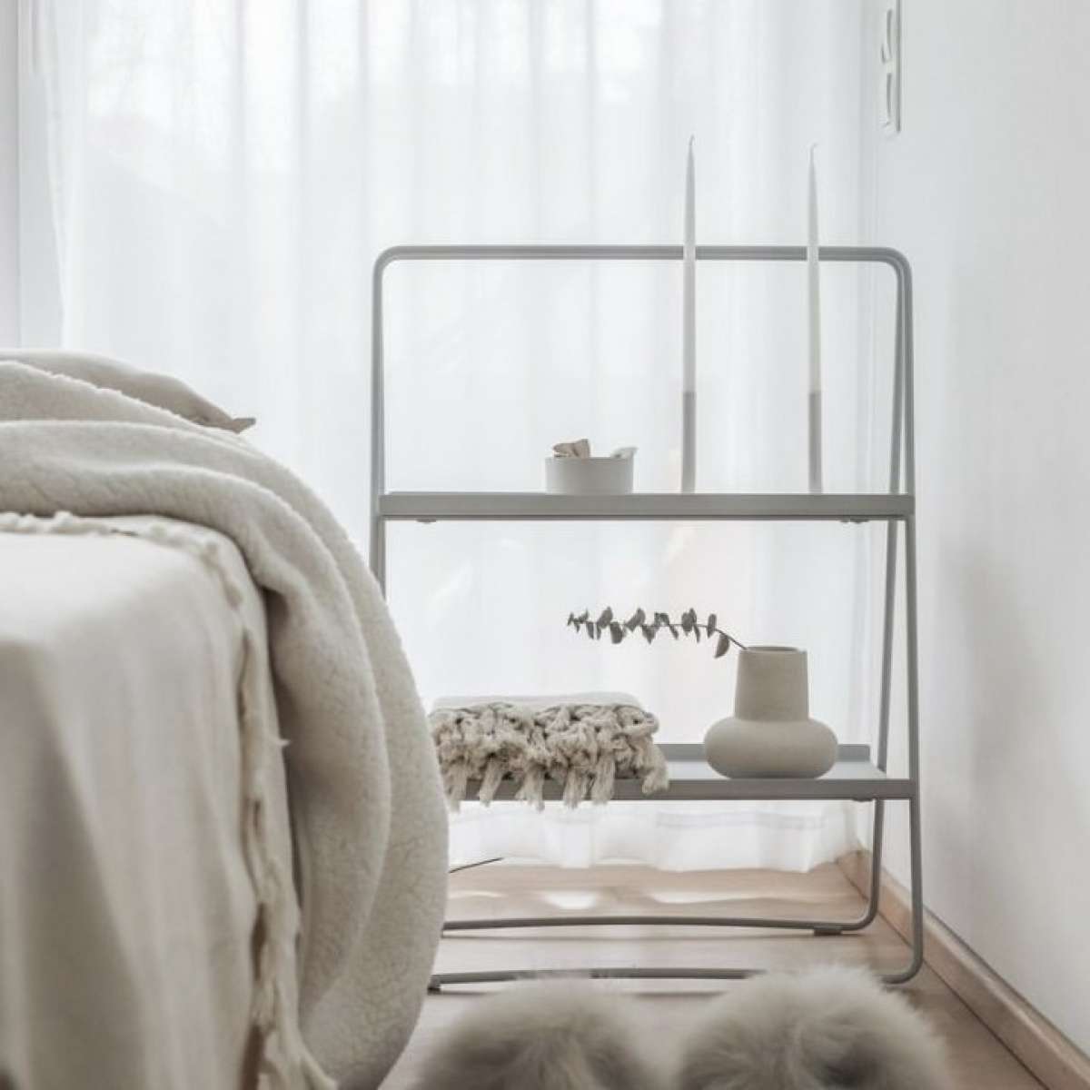 Immagine del prodotto Scaffale A-Table Large Soft Grey in metallo | Zone Denmark